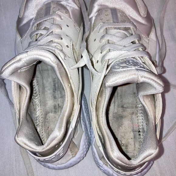 Nike Triple Snow White Huarache Sneakers 8.5 - Picture 11 of 15